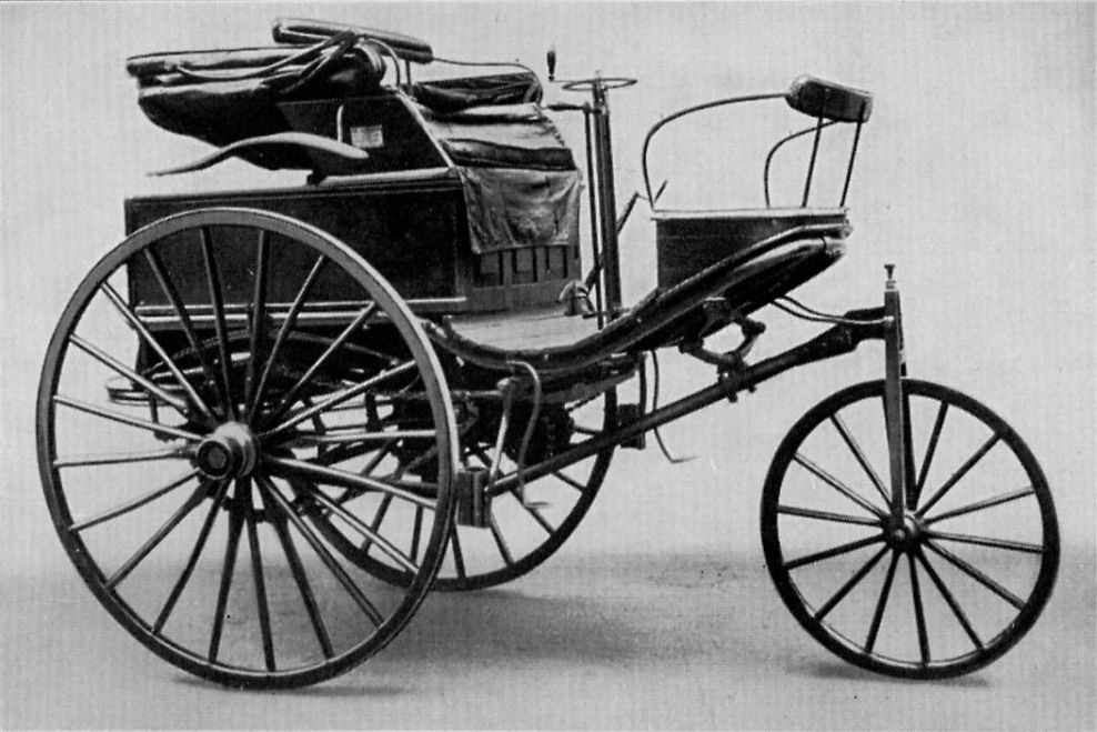  La Benz Patent-Motorwagen, la prima automobile.