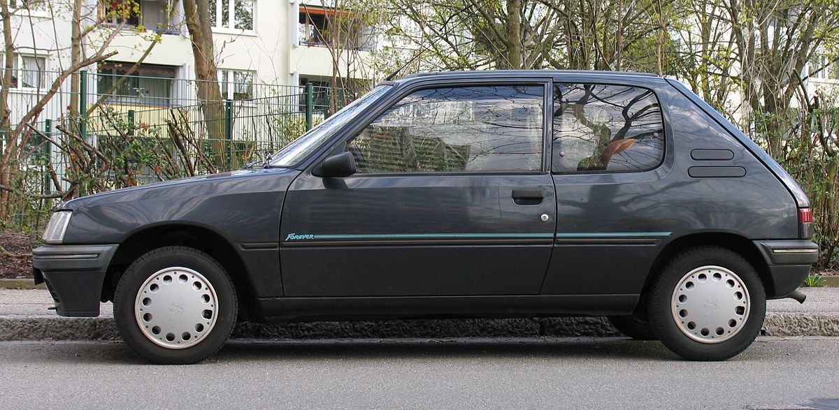 La Peugeot 205 degli anni 80 e 90