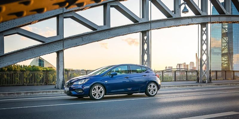Opel Astra scheda tecnica