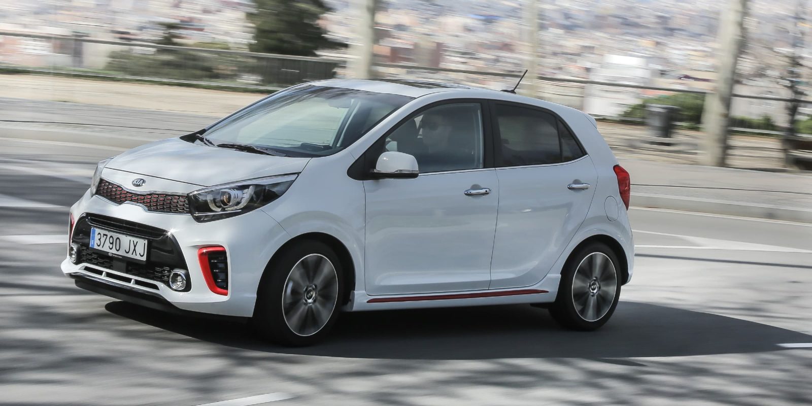 Kia Picanto prezzo e scheda tecnica Cazoo