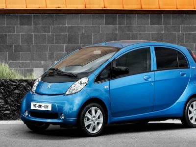 Peugeot iOn prezzo e caratteristiche