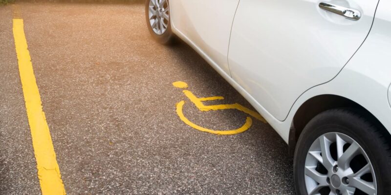 'auto intestata a un disabile è pignorabile?