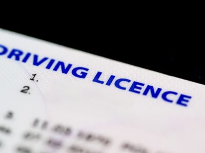 Come leggere la patente di guida