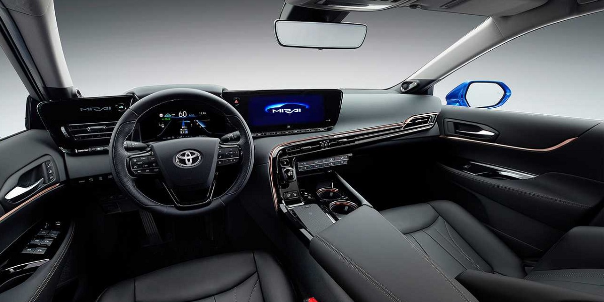 Toyota Mirai design e interni