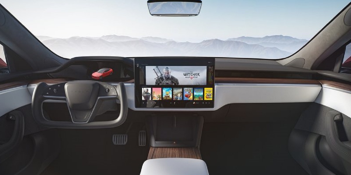 Tesla Model S interni e design