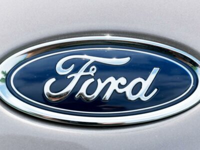 Ford-omaggia-donne