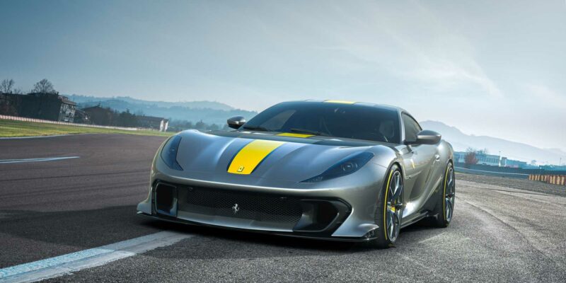 Ferrari-arriva-turbo-v12