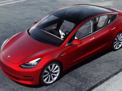 Tesla-Model-3-auto-più-venduta-europa