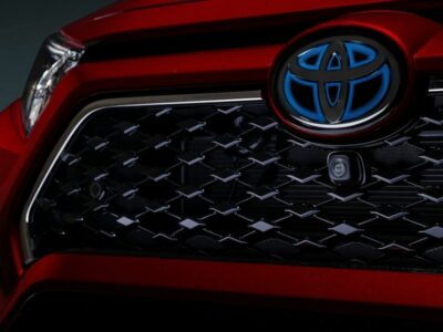 Toyota-leader-vendite-mondiali-2021