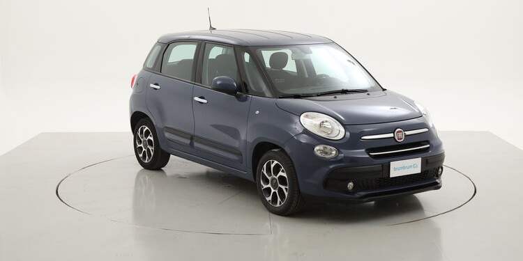 macchine-per-neopatentati-fiat-500L