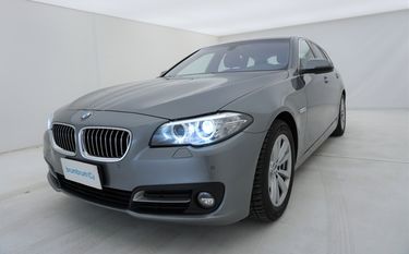 BMW Serie 5 Da un'altra prospettiva BMW Serie 5 Da un'altra prospettiva