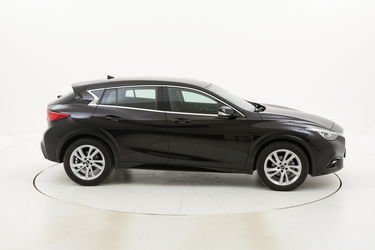 Infiniti Q30 Business usata del 2018 con 33.868 km