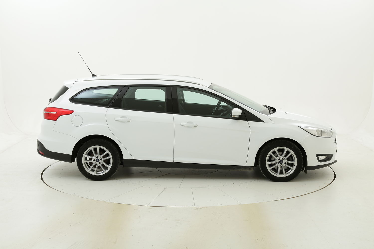 Ford Focus usata del 2016 con 142.791 km