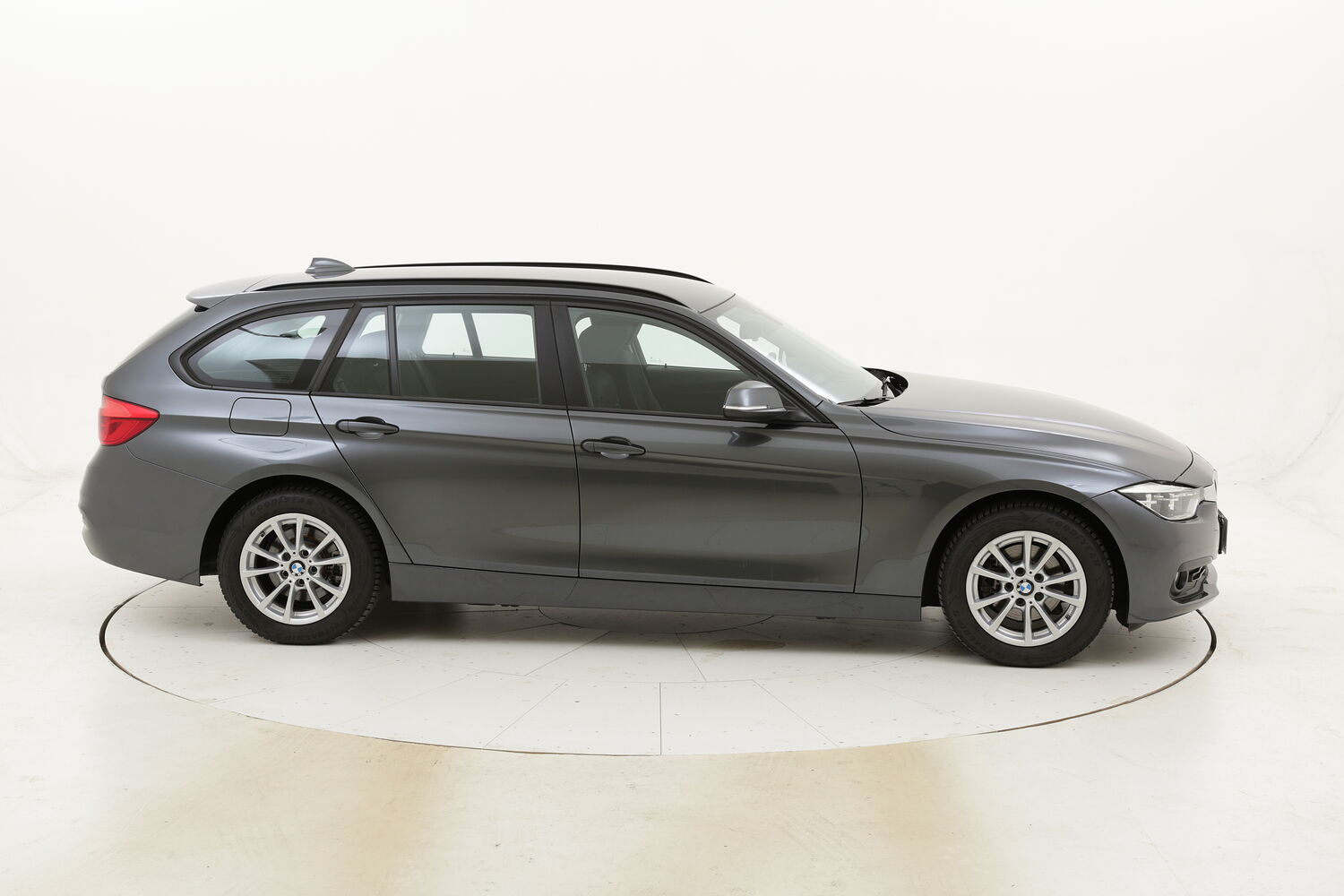 BMW Serie 3 318d Touring Business Advantage usata del 2017 con 77.931 km