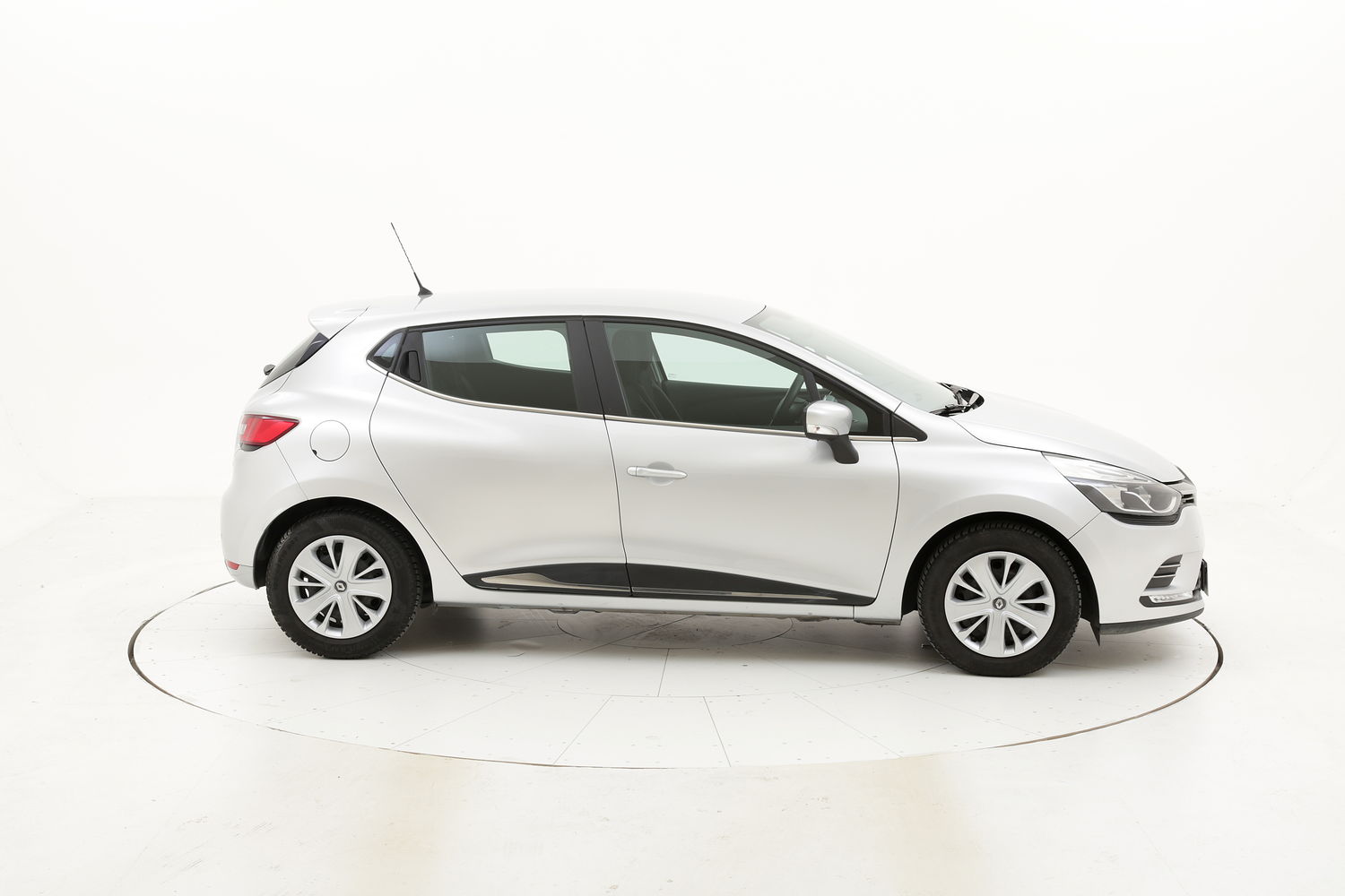 Renault Clio usata del 2017 con 23.197 km