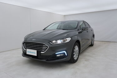 Ford Mondeo Visione frontale Visione frontale di Ford Mondeo