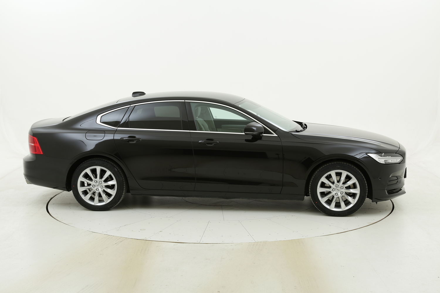 Volvo S90 usata del 2017 con 80.041 km