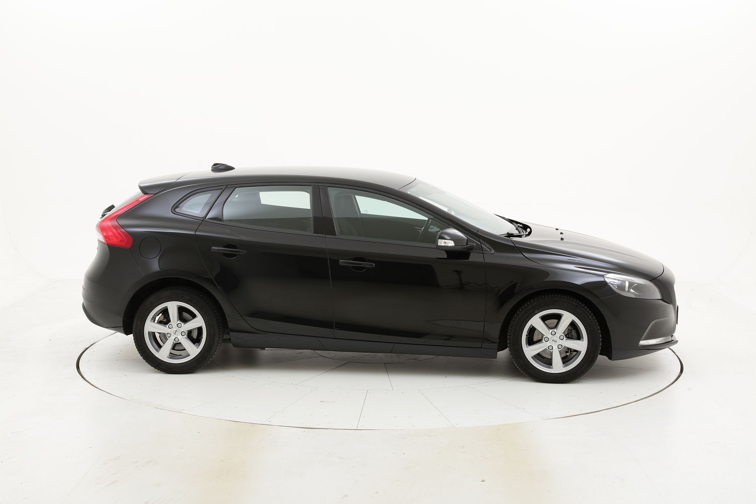 Volvo V40 usata del 2017 con 66.428 km