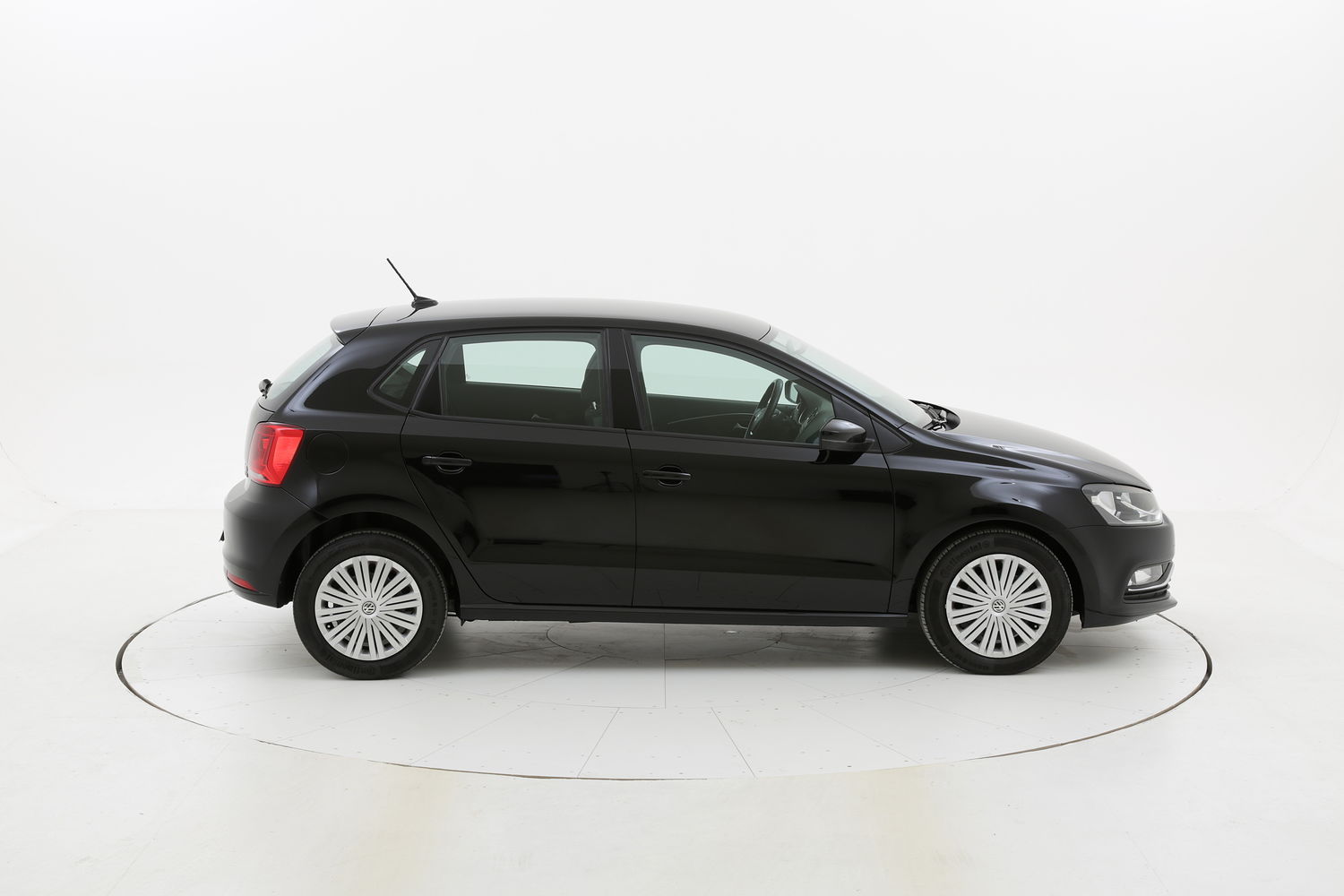 Volkswagen Polo usata del 2017 con 103.862 km