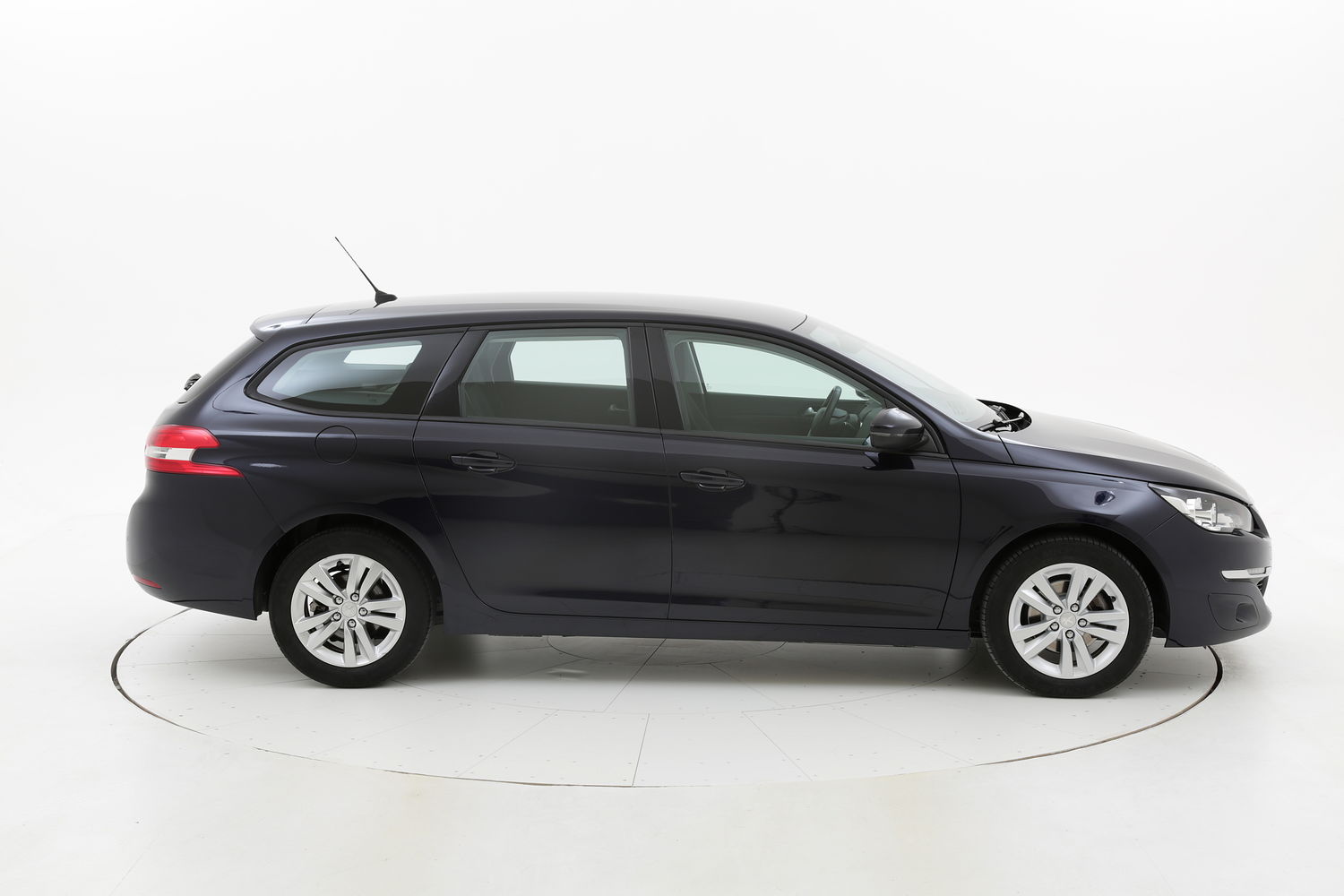 Peugeot 308 usata del 2015 con 98.680 km