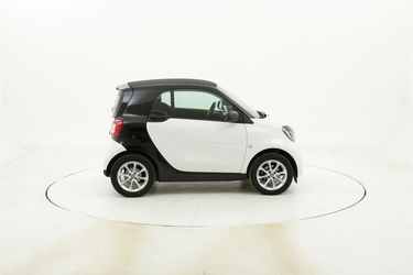 Smart Fortwo Youngster twinamic usata del 2017 con 43.175 km