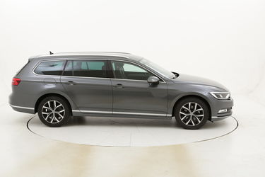 Volkswagen Passat Variant Executive DSG usata del 2017 con 89.517 km