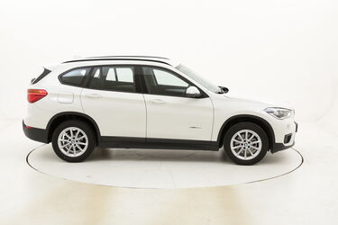 BMW X1 18d sDrive Business usata del 2017 con 29.259 km