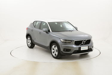 Volvo XC40 D4 Momentum AWD Geartronic usata del 2018 con 52.222 km