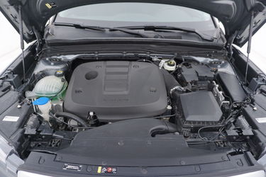 Volvo XC40 Vano motore Volvo XC40 Vano motore