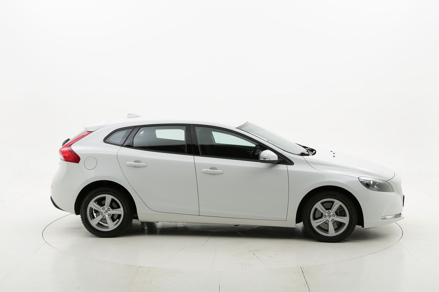 Volvo V40 usata del 2017 con 57.387 km