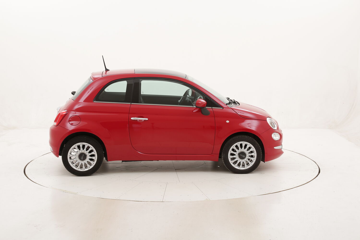 Fiat 500 Lounge usata del 2016 con 35.902 km