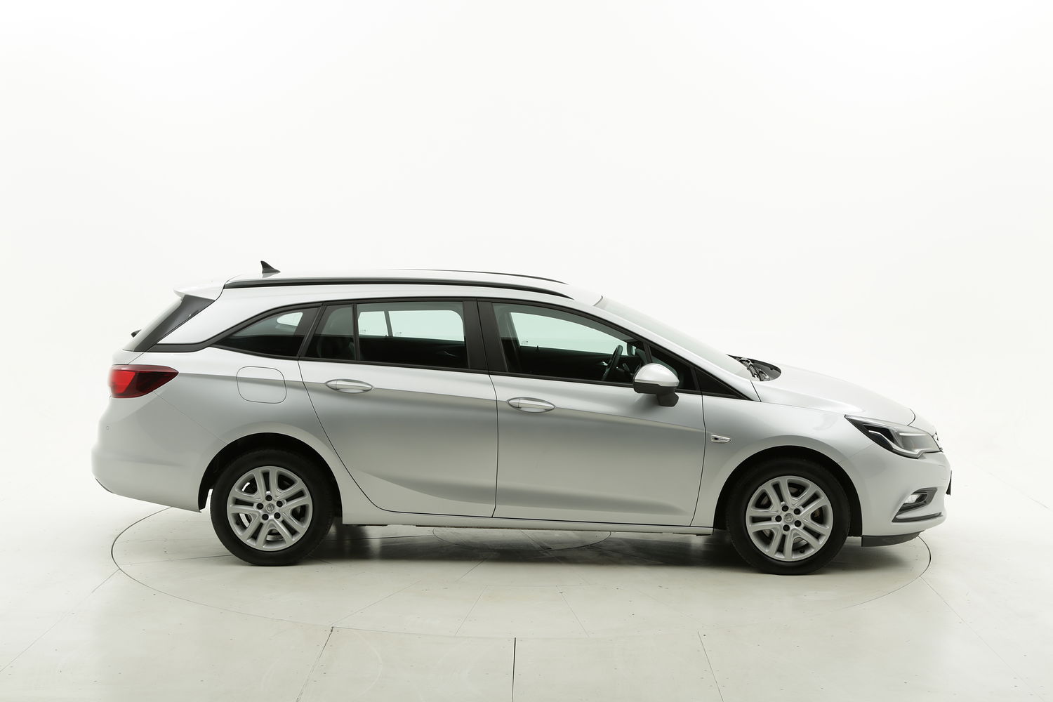Opel Astra usata del 2016 con 34.838 km