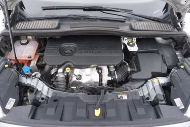 Ford C-Max Vano motore Ford C-Max Vano motore