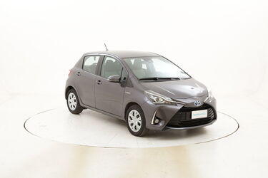 Toyota Yaris Hybrid Business usata del 2018 con 65.169 km