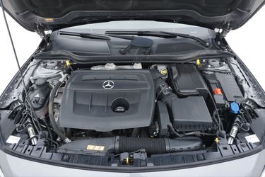 Mercedes GLA Vano motore Mercedes GLA Vano motore