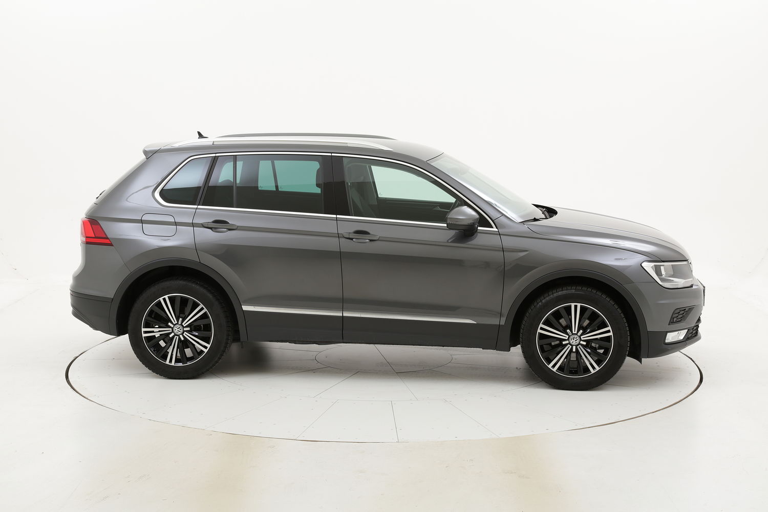 Volkswagen Tiguan usata del 2017 con 57.943 km