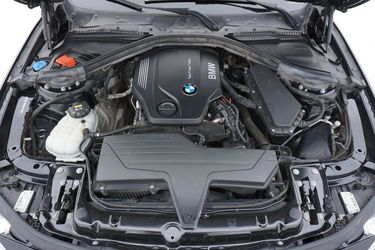 BMW Serie 3 Vano motore Vano motore di BMW Serie 3