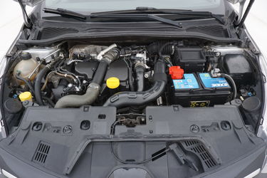 Renault Clio Vano motore Vano motore di Renault Clio
