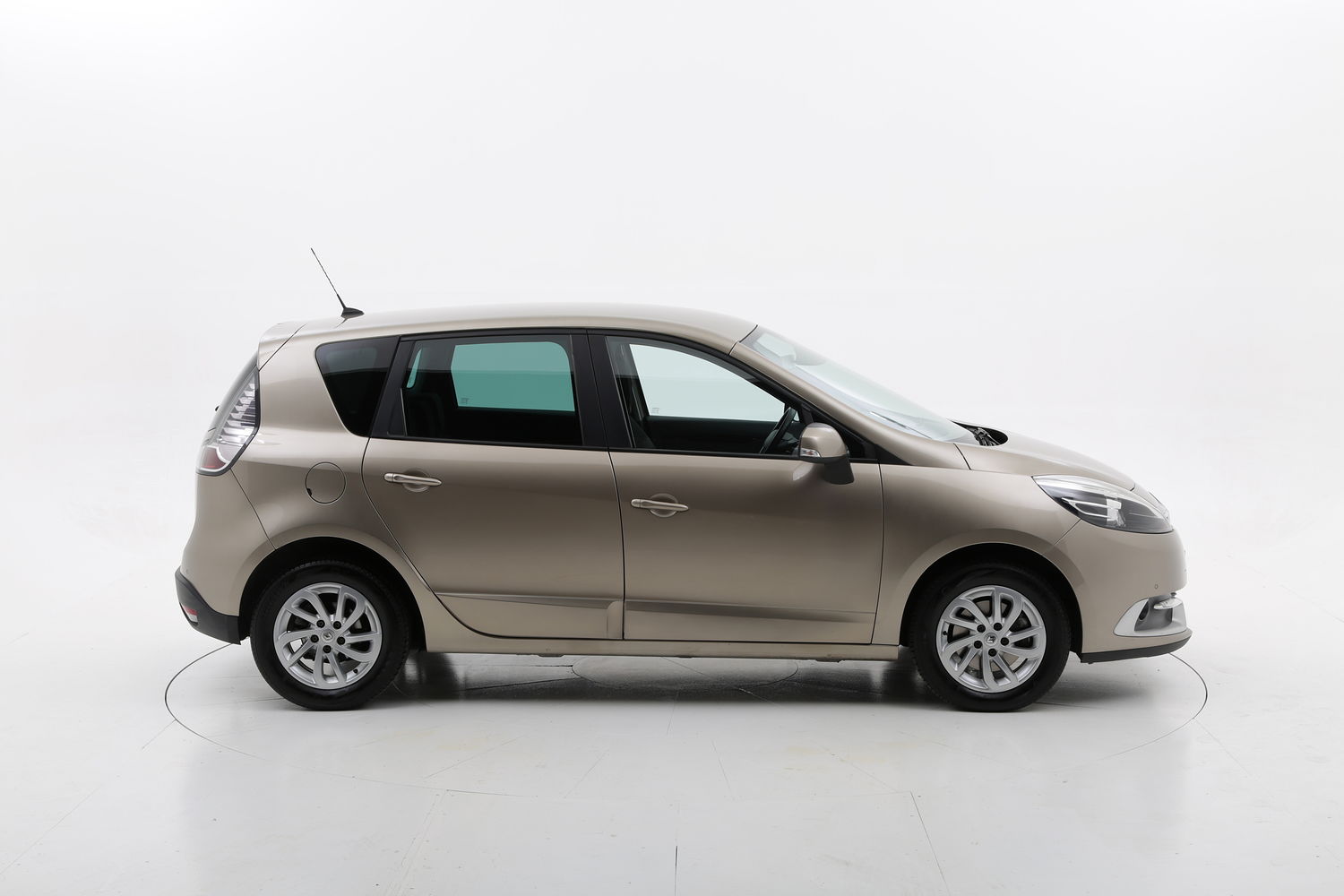 Renault Scénic usata del 2014 con 92.353 km