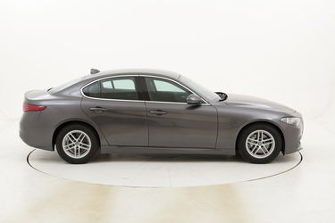 Alfa Romeo Giulia Business AT8 usata del 2017 con 105.950 km