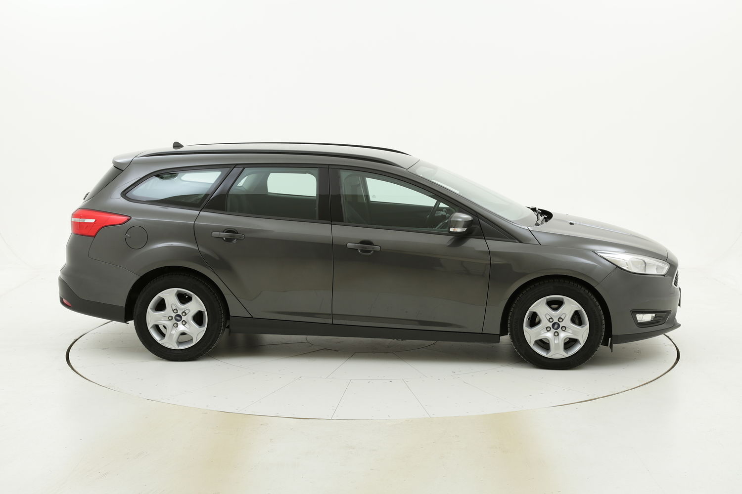 Ford Focus usata del 2017 con 97.072 km