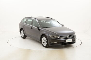 Volkswagen Passat Variant Business DSG usata del 2018 con 109.957 km