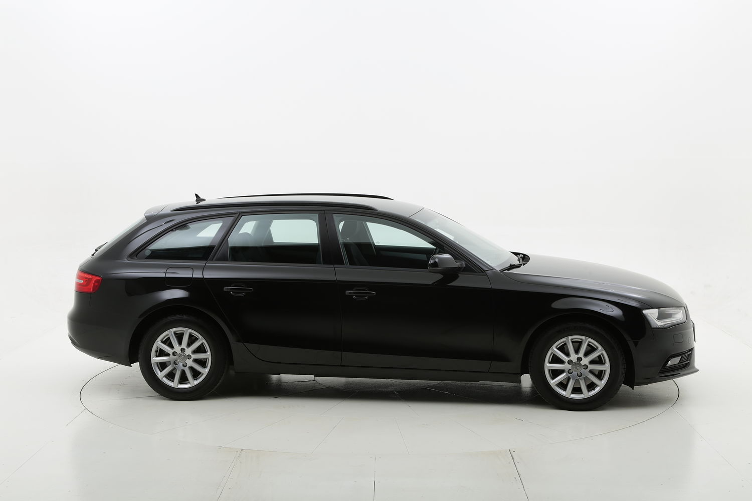 Audi A4 usata del 2015 con 128.687 km