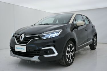 Visione frontale di Renault Captur