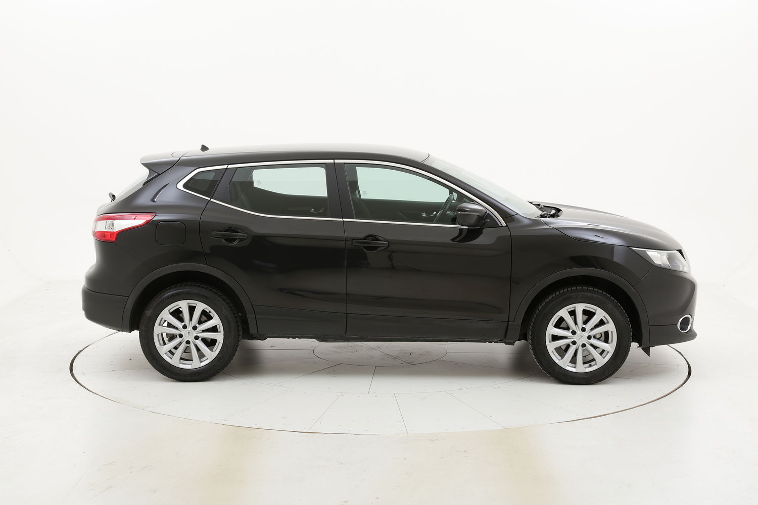 Nissan Qashqai usata del 2017 con 101.366 km
