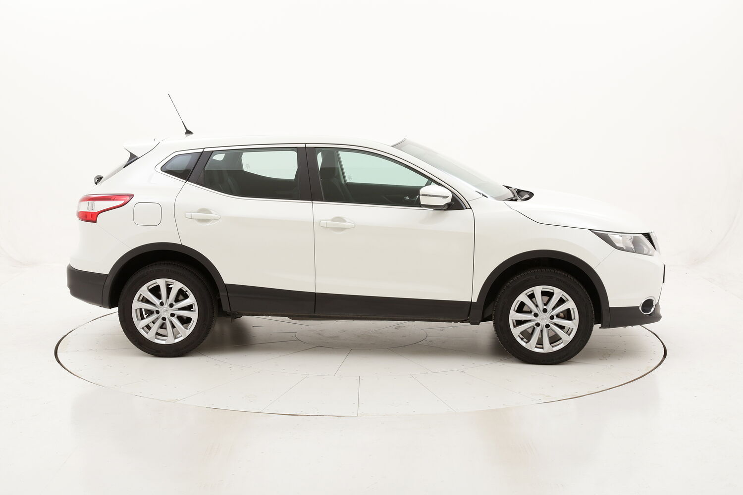 Nissan Qashqai Business usata del 2017 con 96.401 km