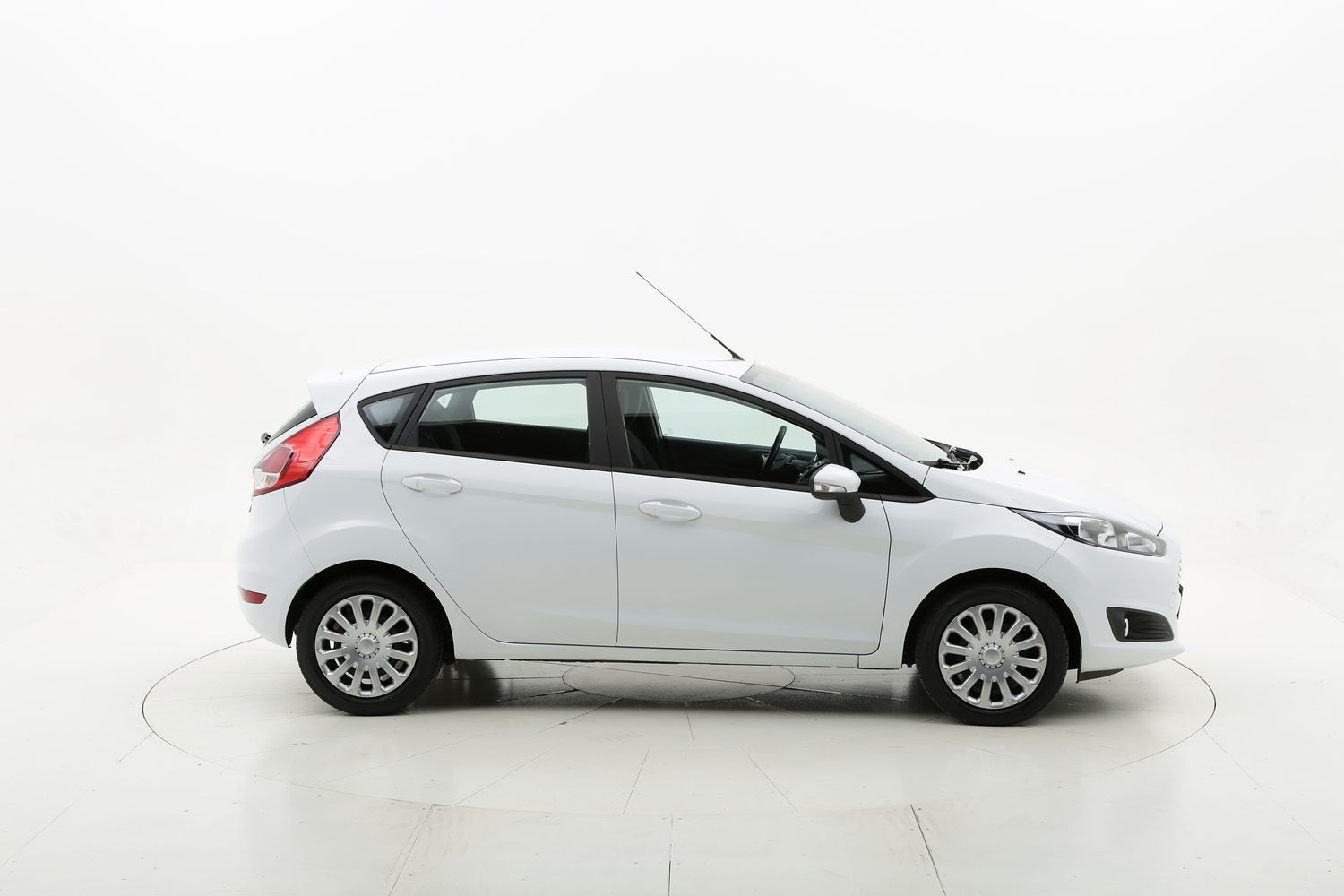 Ford Fiesta usata del 2014 con 109.667 km