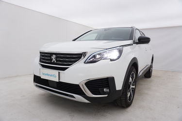 Peugeot 5008 Visione frontale Visione frontale di Peugeot 5008