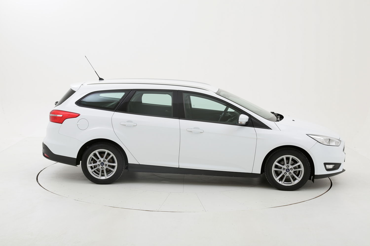 Ford Focus usata del 2015 con 117.902 km