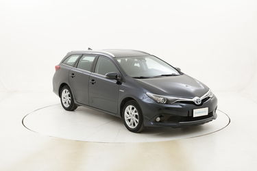Toyota Auris ST Hybrid Business usata del 2017 con 108.358 km